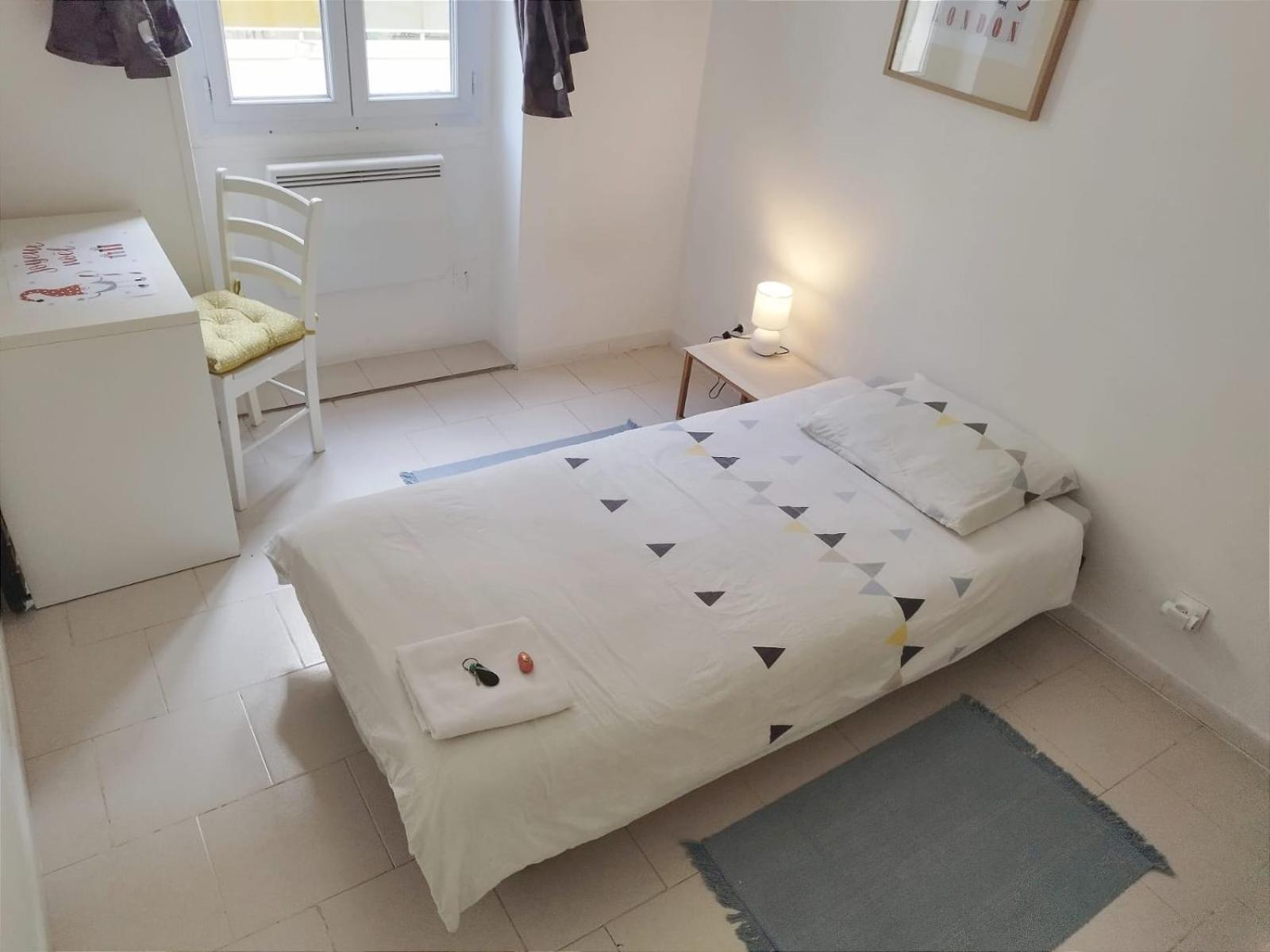 Private Room In Shared Apartment In The Center Of Nisa Exterior foto